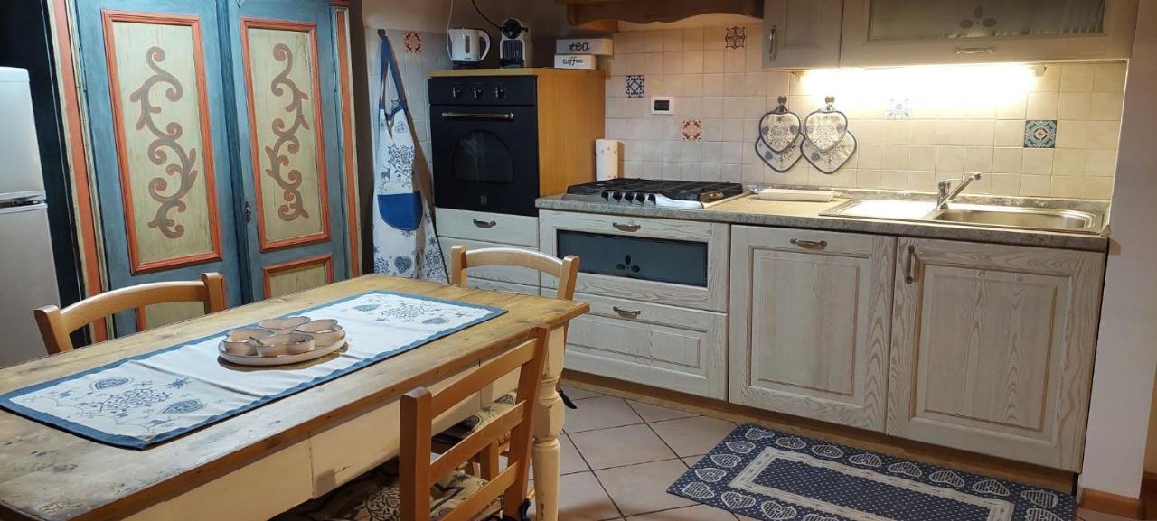 Loft Della Perpetua Di Casa Bernardi, Fuga Romantica Petfriendly Montagnaga  Buitenkant foto