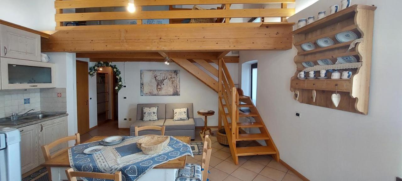 Loft Della Perpetua Di Casa Bernardi, Fuga Romantica Petfriendly Montagnaga  Buitenkant foto