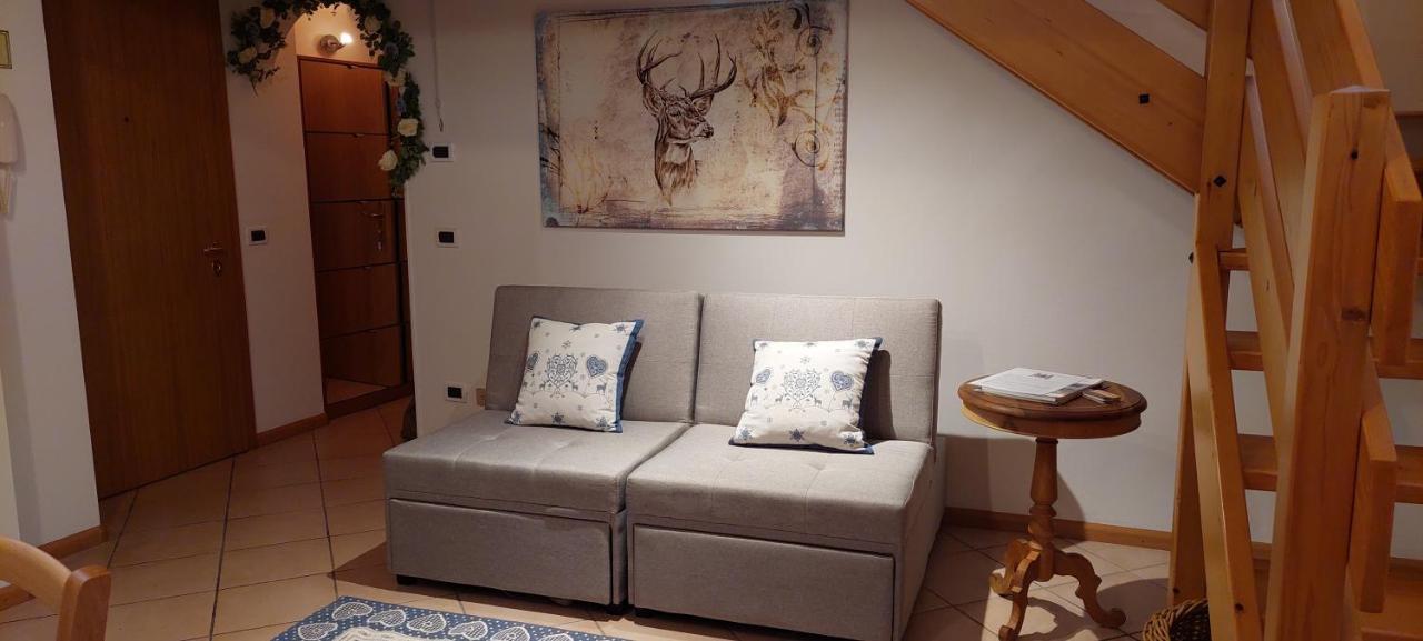 Loft Della Perpetua Di Casa Bernardi, Fuga Romantica Petfriendly Montagnaga  Buitenkant foto