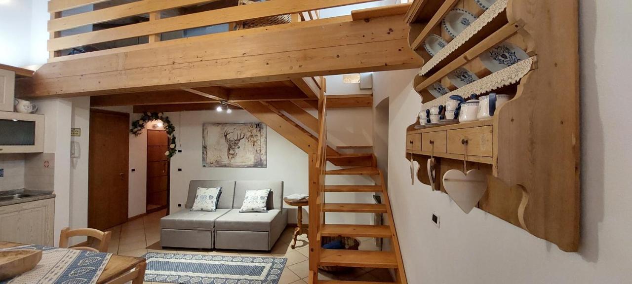 Loft Della Perpetua Di Casa Bernardi, Fuga Romantica Petfriendly Montagnaga  Buitenkant foto