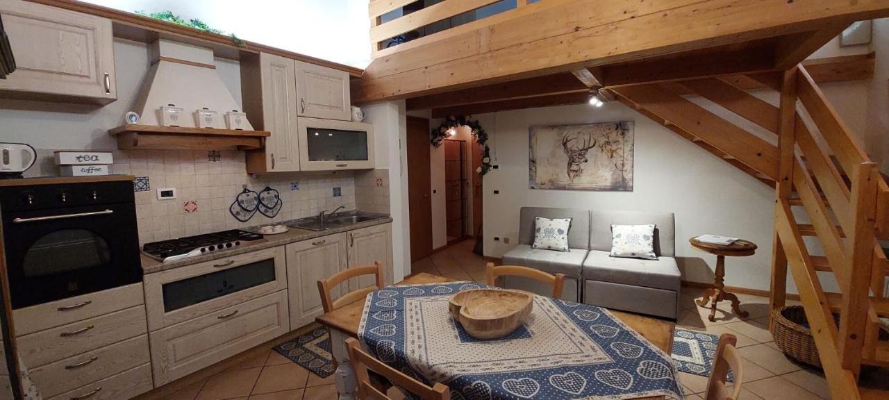 Loft Della Perpetua Di Casa Bernardi, Fuga Romantica Petfriendly Montagnaga  Buitenkant foto