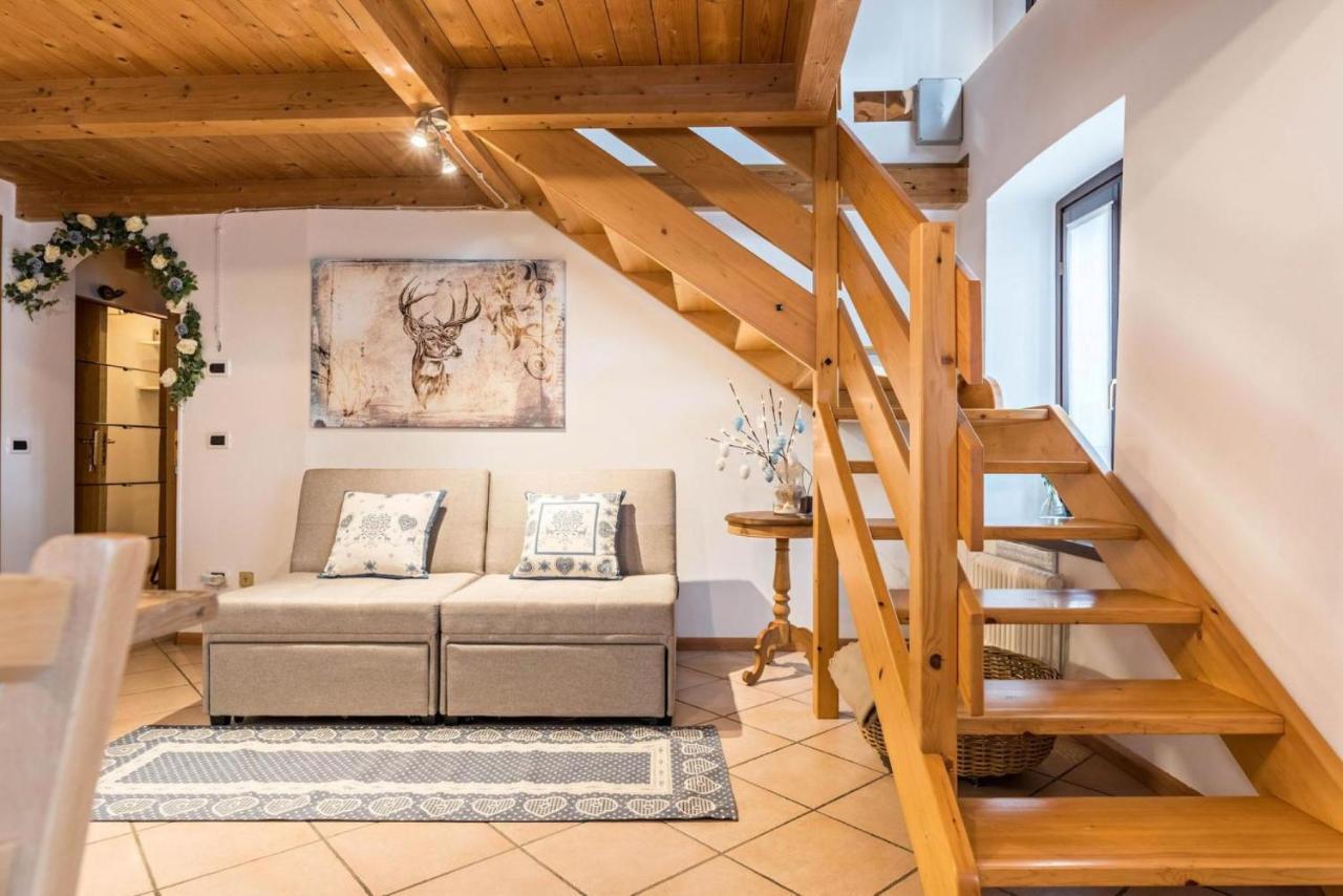 Loft Della Perpetua Di Casa Bernardi, Fuga Romantica Petfriendly Montagnaga  Buitenkant foto