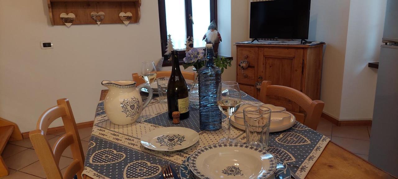 Loft Della Perpetua Di Casa Bernardi, Fuga Romantica Petfriendly Montagnaga  Buitenkant foto