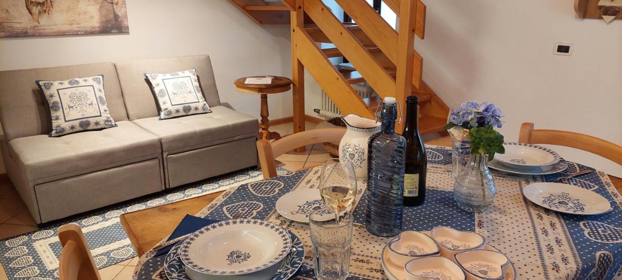 Loft Della Perpetua Di Casa Bernardi, Fuga Romantica Petfriendly Montagnaga  Buitenkant foto