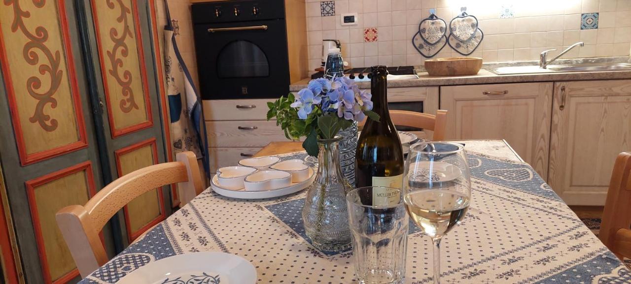 Loft Della Perpetua Di Casa Bernardi, Fuga Romantica Petfriendly Montagnaga  Buitenkant foto