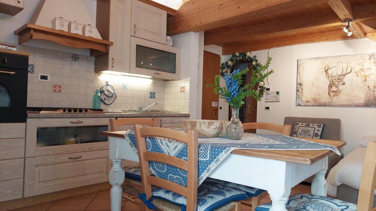 Loft Della Perpetua Di Casa Bernardi, Fuga Romantica Petfriendly Montagnaga  Buitenkant foto