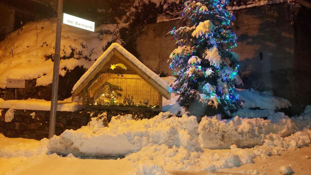 Loft Della Perpetua Di Casa Bernardi, Fuga Romantica Petfriendly Montagnaga  Buitenkant foto