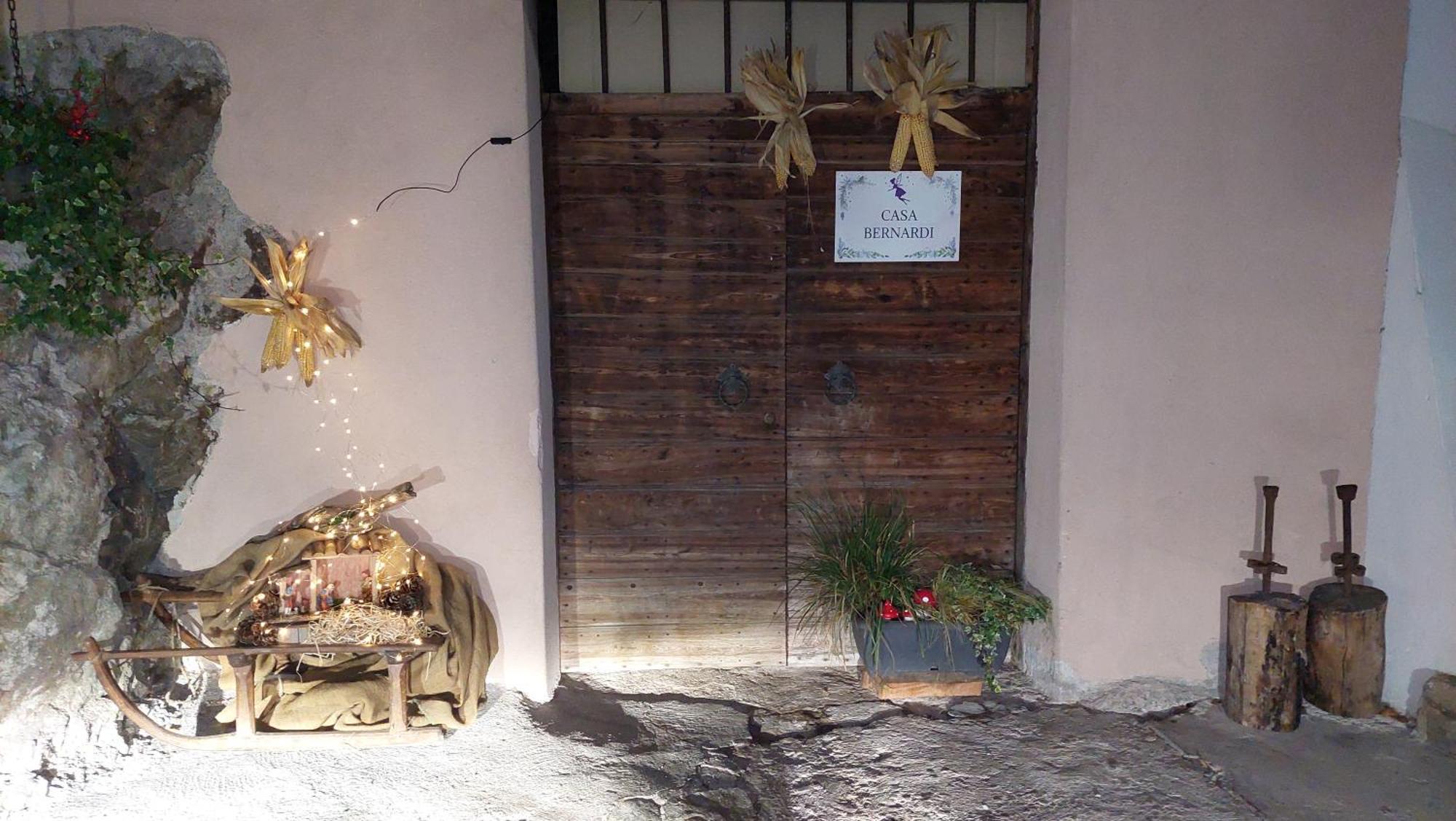 Loft Della Perpetua Di Casa Bernardi, Fuga Romantica Petfriendly Montagnaga  Buitenkant foto